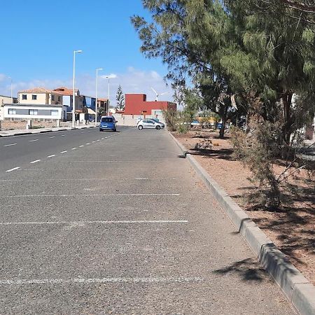 Las Gaviotas Beach Pozo Izquierdo المظهر الخارجي الصورة